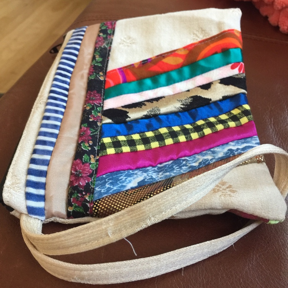 Boho handmade hippie patchwork hands free wristlet makeup phone festival bag - Picture 5 of 8